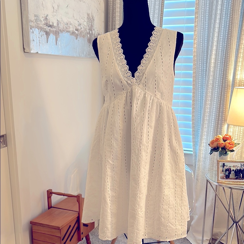 Super sweet white eyelet dress